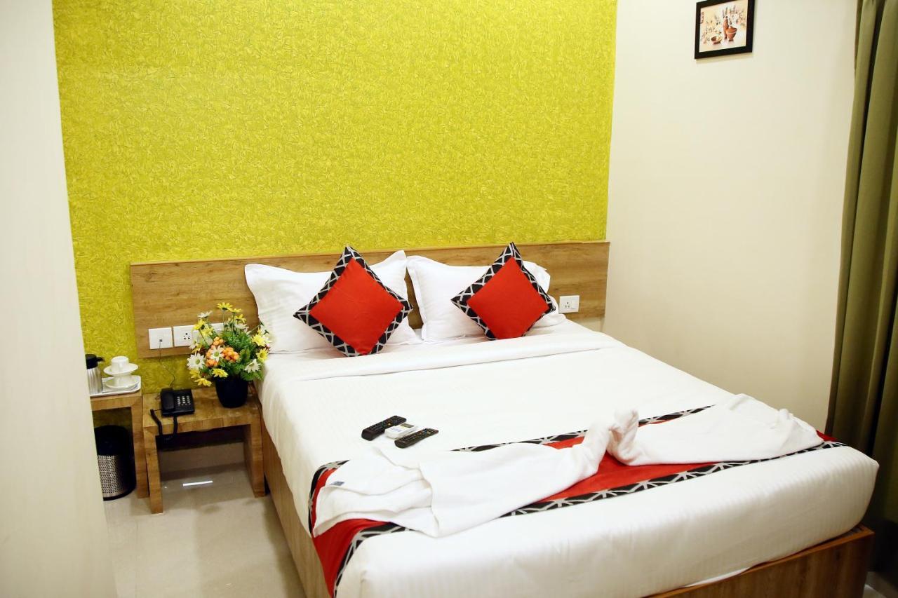 Hotel Apollo Court Chennai Zewnętrze zdjęcie